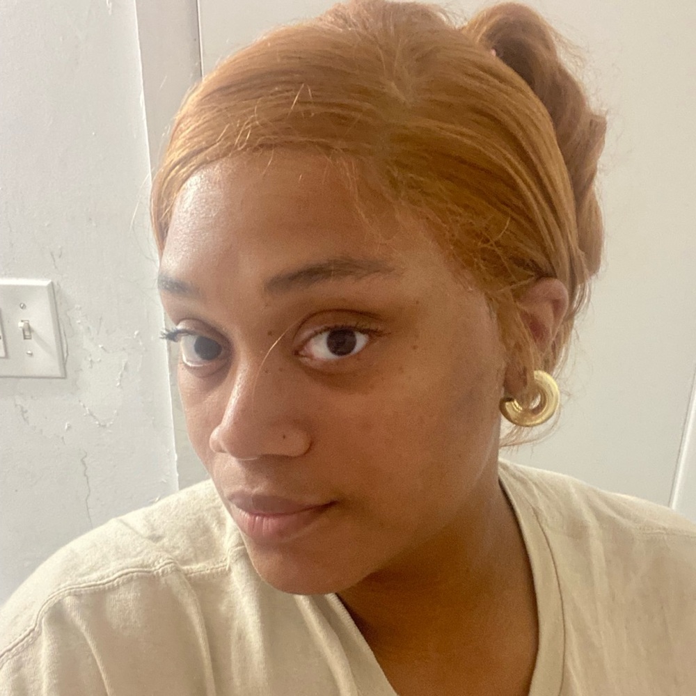 Meet your Posher, Breona